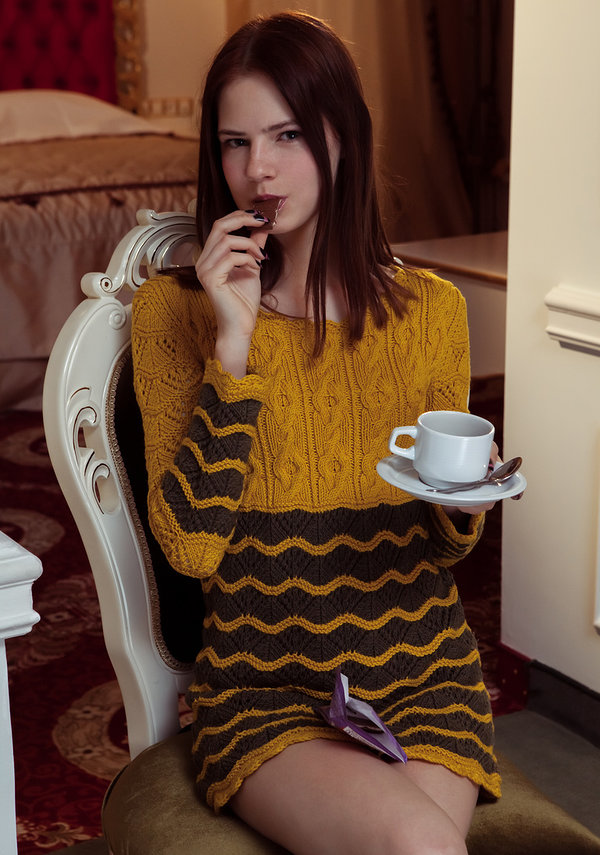 Полина, 25
